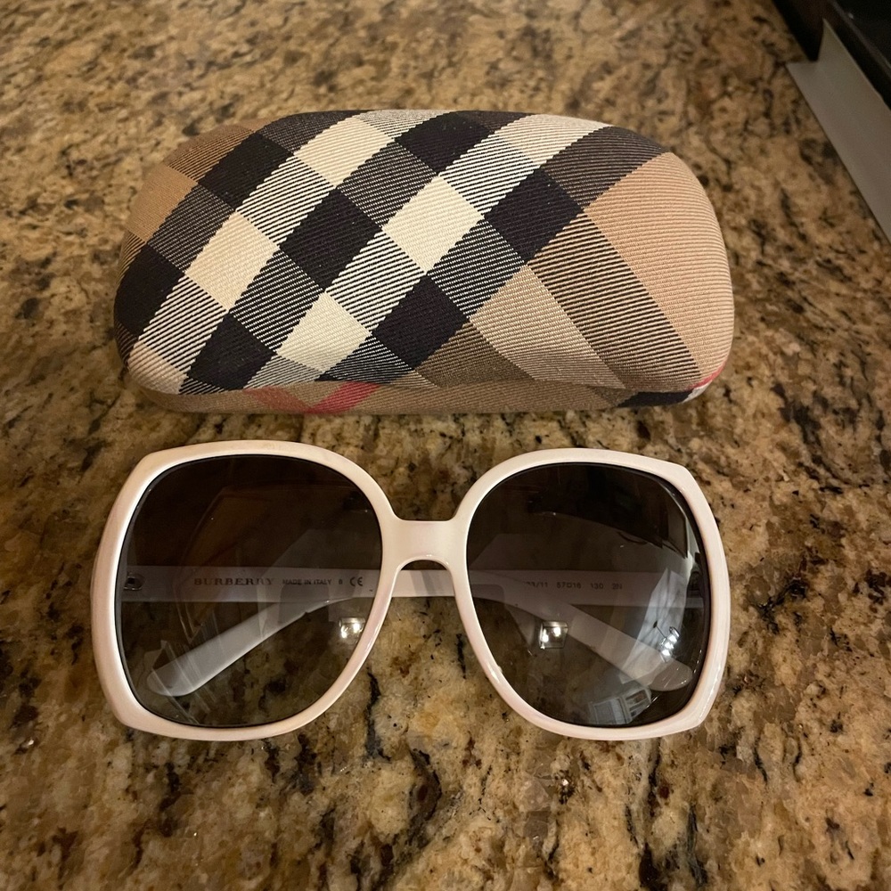 Burberry Sunglasses
